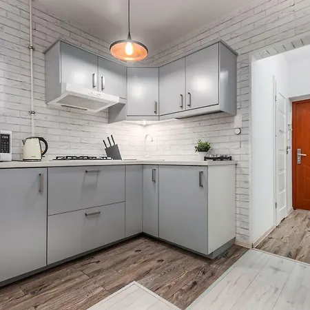 The View By Renters * Varšava