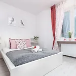 The View By Renters * Warszawa